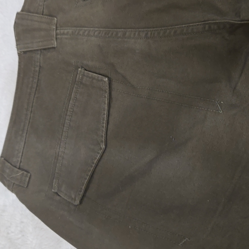 Mountain Hardware Men's Brown Shorts - Picture 14 of 15